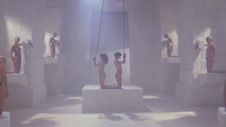 кадр из фильма Гвендолин