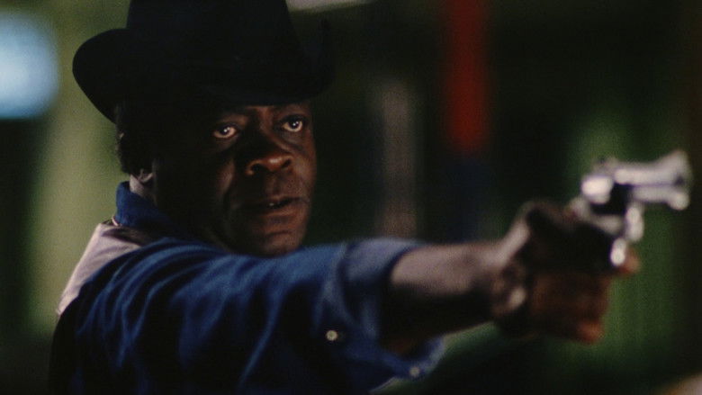 кадр из фильма Элитный отряд