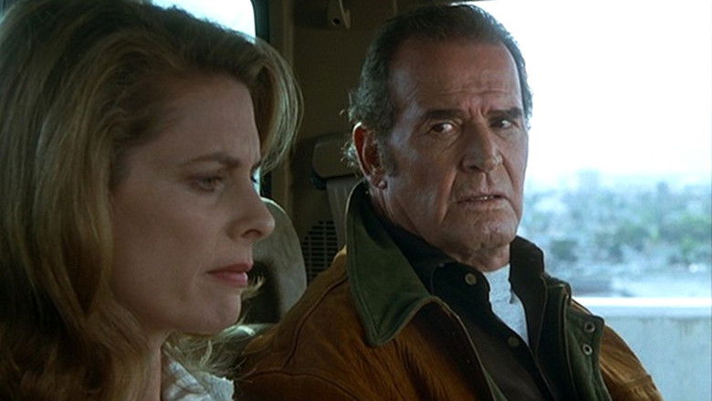 кадр из фильма Досье детектива Рокфорда: Ночная рыбалка