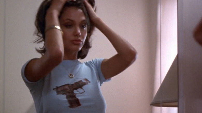 кадр из фильма Луна пустыни