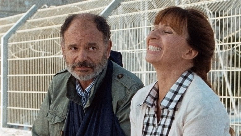 кадр из фильма Les Neiges du Kilimandjaro