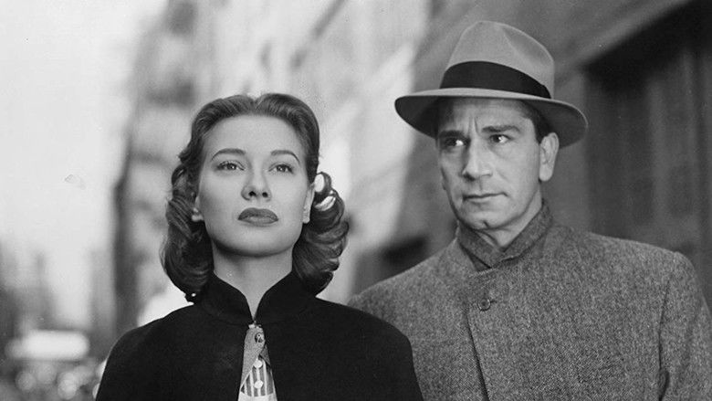 кадр из фильма The Sleeping City