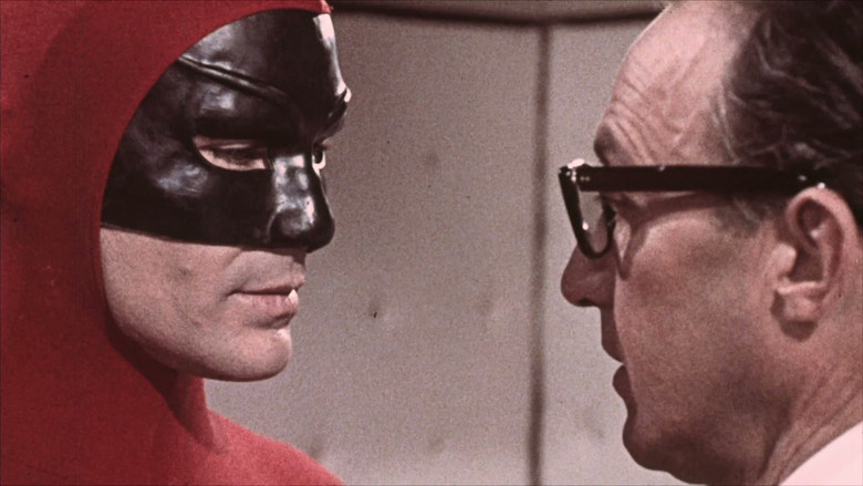 кадр из фильма L'invincibile Superman