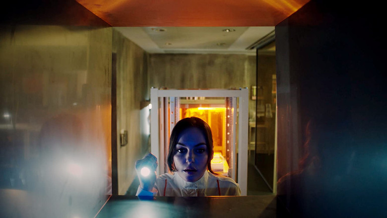 кадр из фильма The Complex