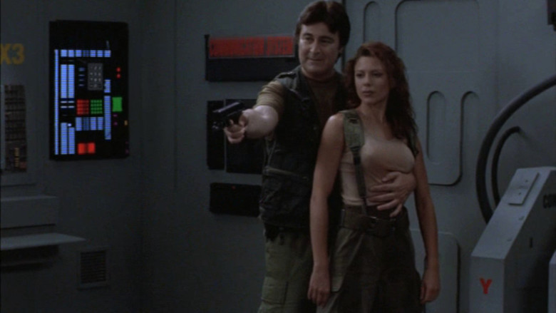 кадр из фильма Фатальный конфликт