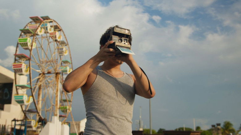 кадр из фильма NOSTOS