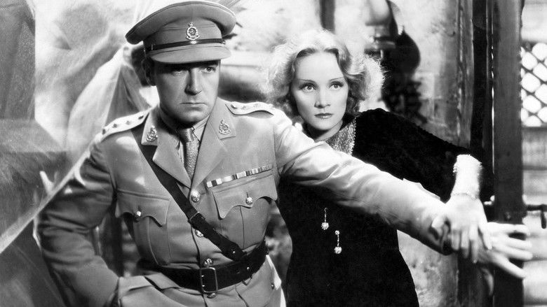 кадр из фильма Шанхайский экспресс