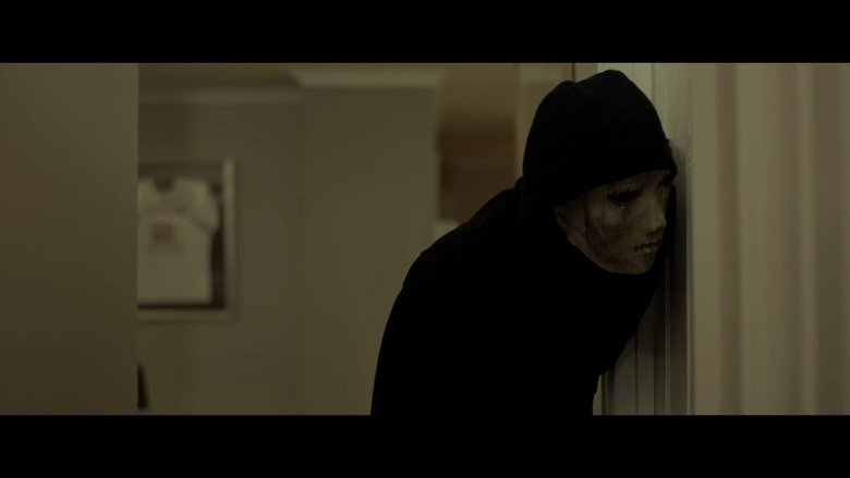 кадр из фильма Затаившийся в лесу