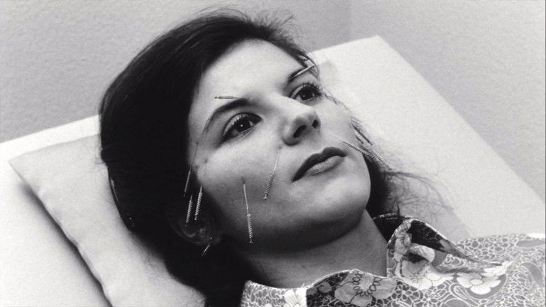 кадр из фильма Grauzone