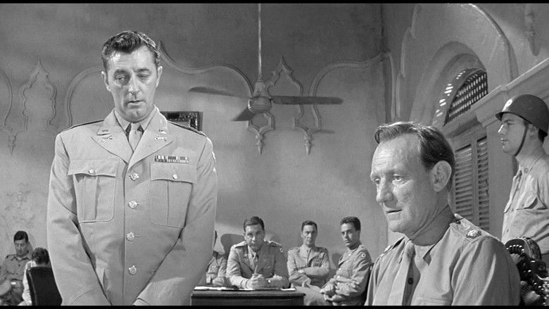 кадр из фильма Человек посередине