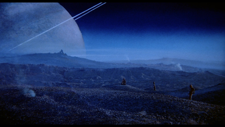 кадр из фильма Мак и я