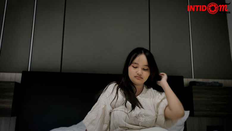 кадр из фильма Memiliki Viola 8