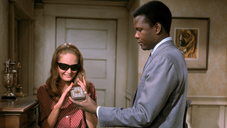 кадр из фильма Клочок синевы