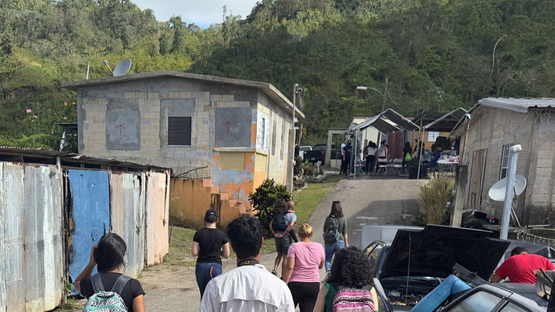 кадр из фильма Todavía Estamos Aquí