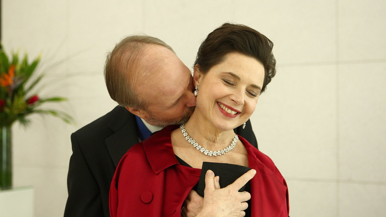 кадр из фильма Поздние цветы