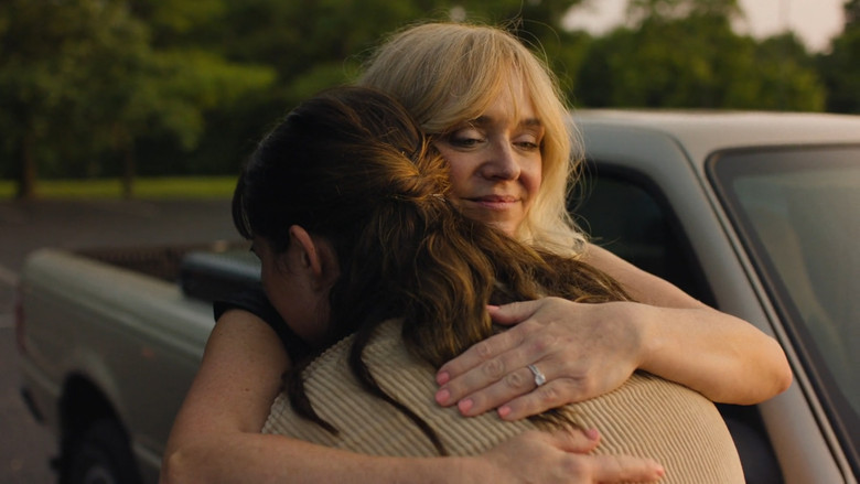 кадр из фильма Боб Тревино поставил лайк