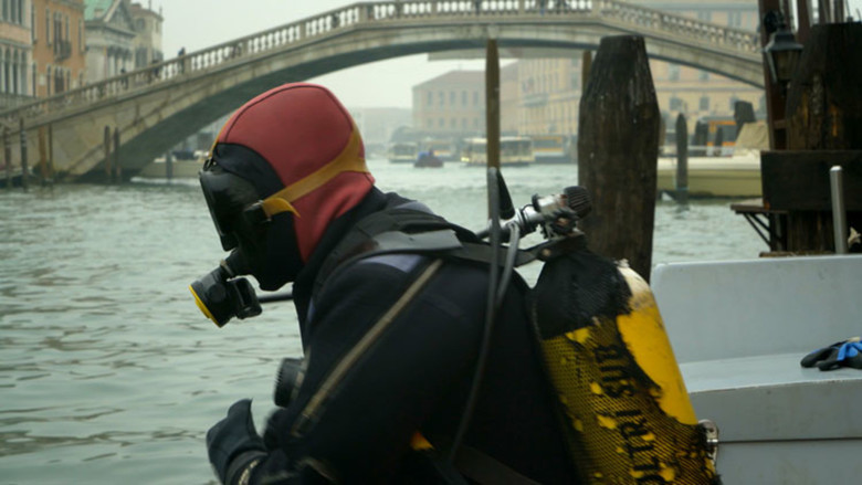 кадр из фильма In Aquis Fundata