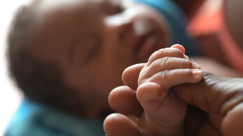 кадр из фильма The Delivery Line