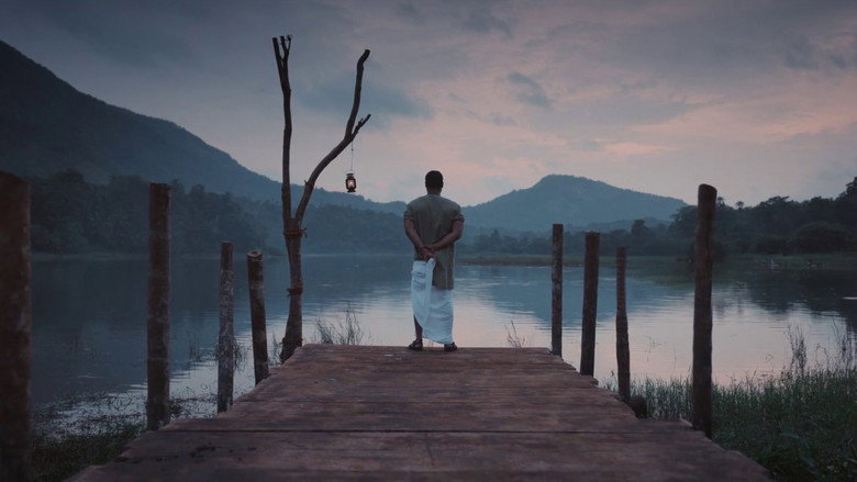 кадр из фильма പള്ളിച്ചട്ടമ്പി