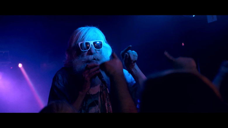 кадр из фильма Mi Faccio di Rock'n'Roll