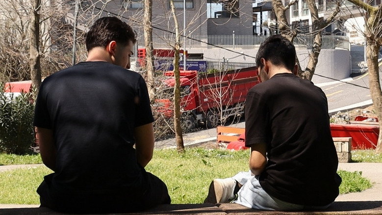 кадр из фильма Beyaz Maskeli Adamlar