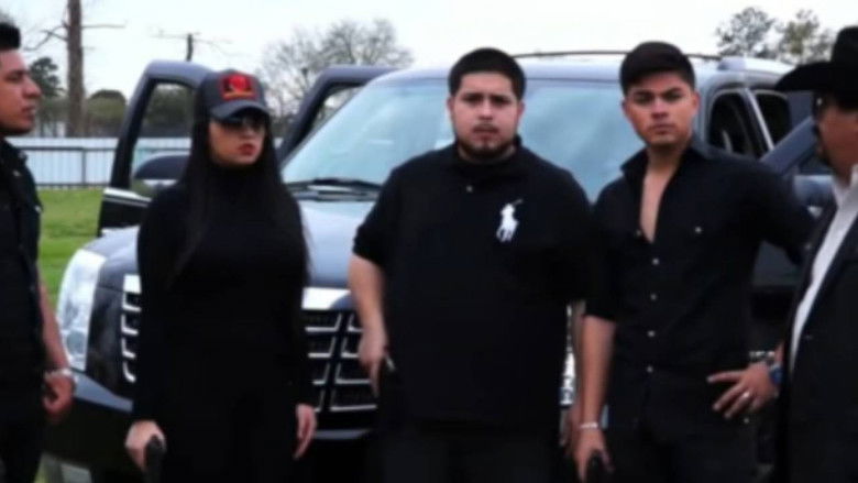 кадр из фильма Los Alterados