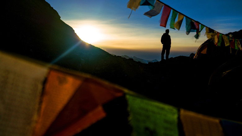 кадр из фильма Lost on Everest