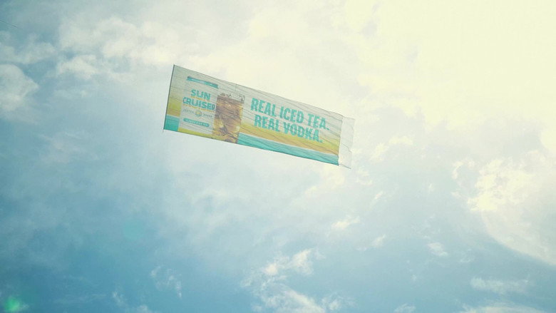 кадр из фильма A Day at Oak Street Beach