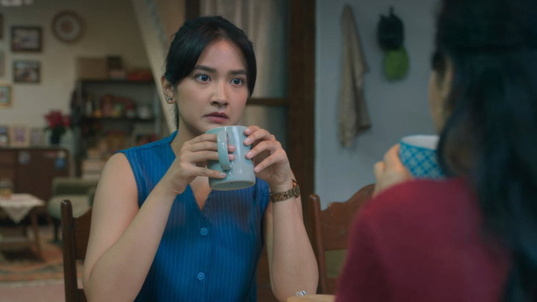 кадр из фильма Senin Harga Naik