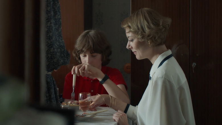 кадр из фильма Gimtinė