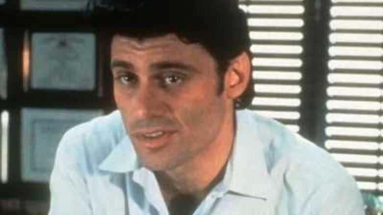 кадр из фильма Тонкий расчет