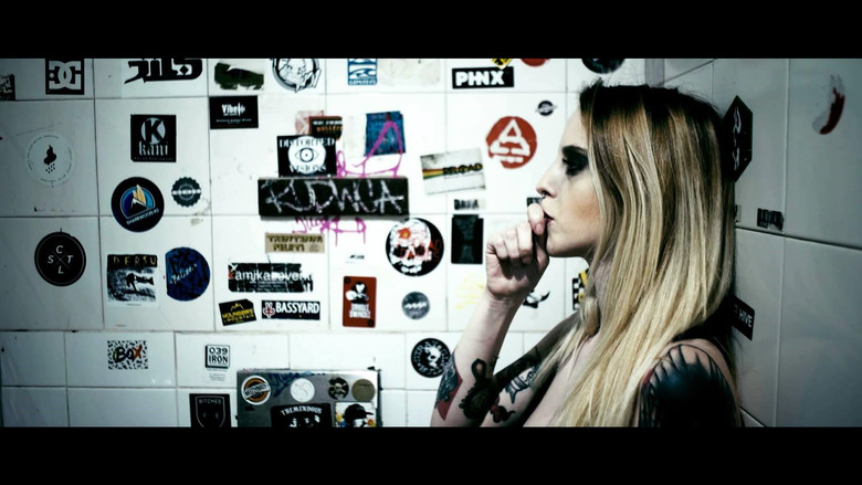 кадр из фильма Mi Faccio di Rock'n'Roll