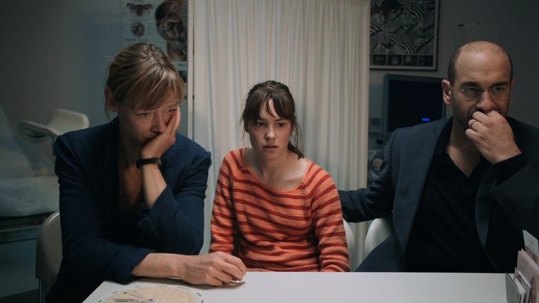 кадр из фильма Дора или Сексуальные неврозы наших родителей