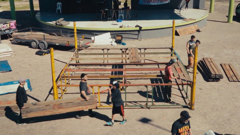 кадр из фильма 100% Rivales