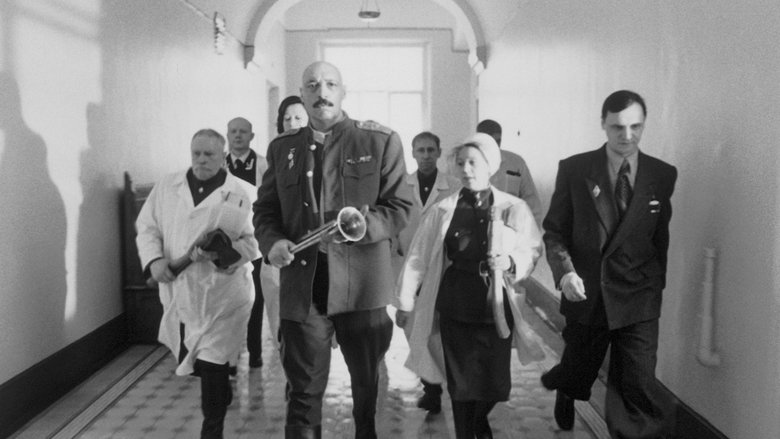 кадр из фильма Хрусталёв, машину!