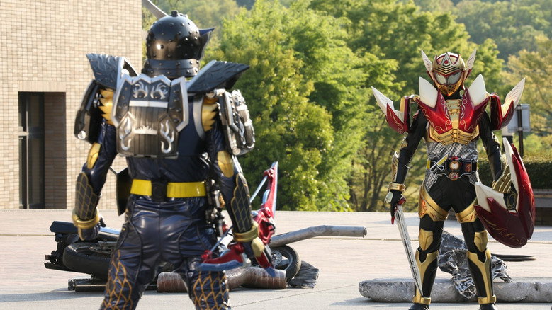 кадр из фильма 劇場版 仮面ライダー鎧武 サッカー大決戦!黄金の果実争奪杯!