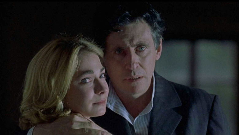 кадр из фильма Закон противоположностей