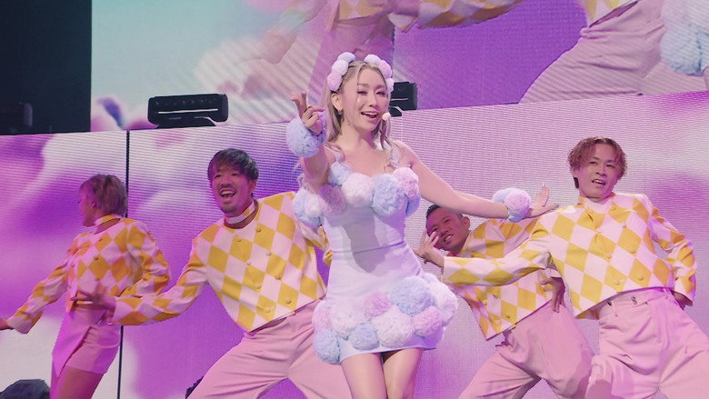 кадр из фильма KODA KUMI LIVE TOUR 2023 ~angeL~