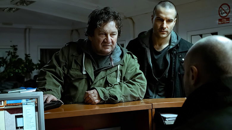 кадр из фильма Слуги войны