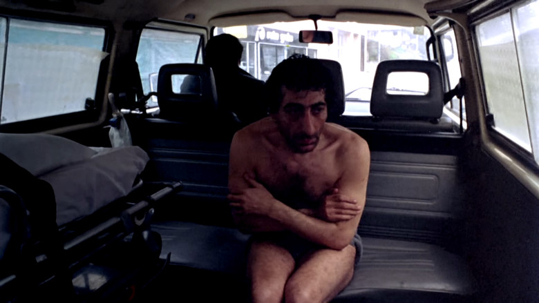 кадр из фильма Кувыркание в гробу