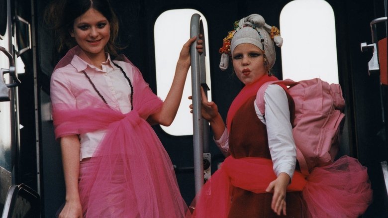 кадр из фильма Send Mere Slik