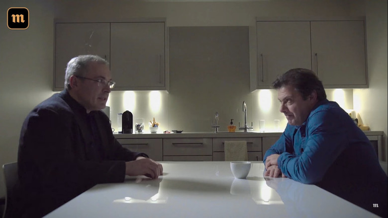 кадр из фильма Выбирая Россию