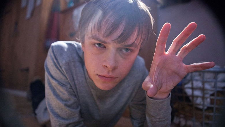 кадр из фильма Хроника