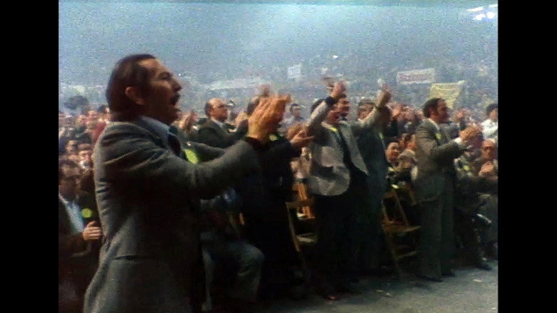 кадр из фильма Después de… Primera parte: no se os puede dejar solos