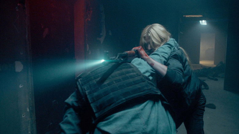 кадр из фильма Падение первого борта