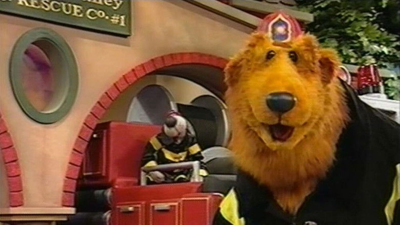 кадр из фильма Bear in the Big Blue House Heroes of Woodland Valley