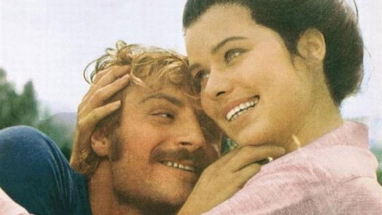 кадр из фильма Жить любовью