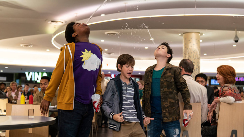 кадр из фильма Хорошие мальчики