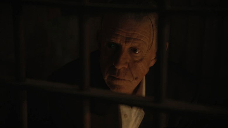 кадр из фильма Dead Souls