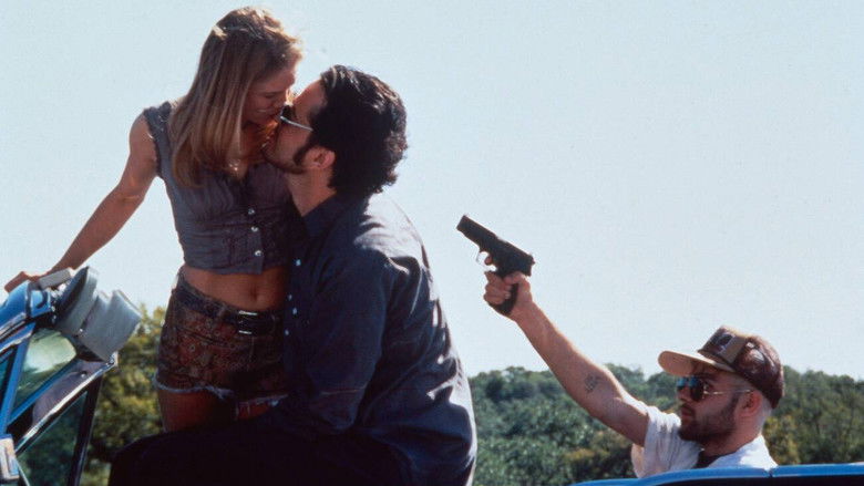 кадр из фильма Любовь и 45 калибр